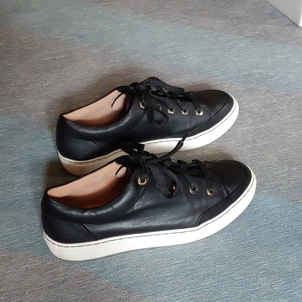 Cougar Black leather Sneakers